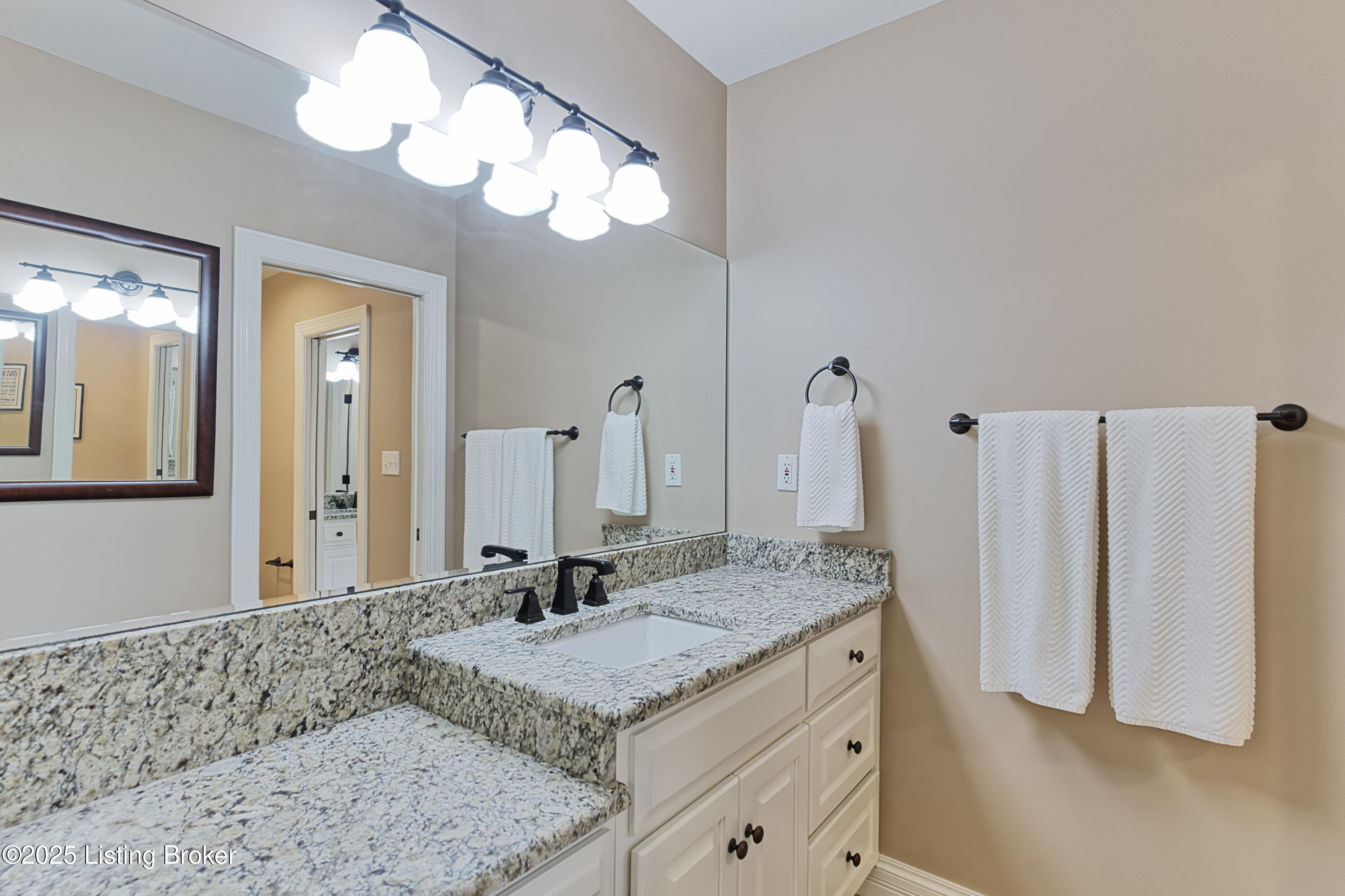 9707 Us Hwy 42, Prospect, Pennsylvania image 31