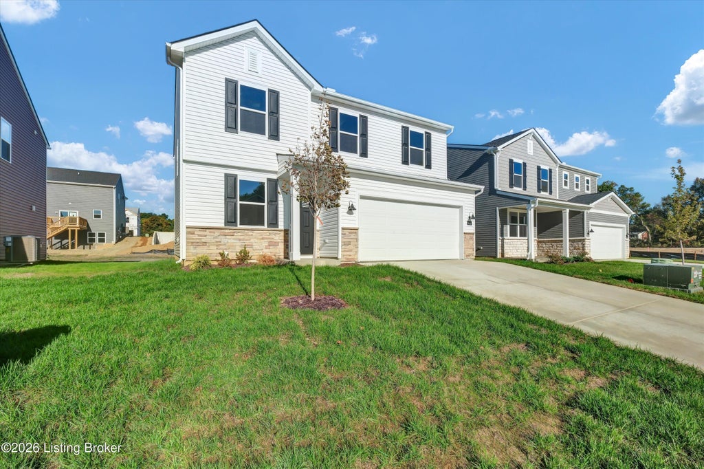 Photo of 8415 Hollis View Way, Louisville, KY 40214 (MLS # 1731401)