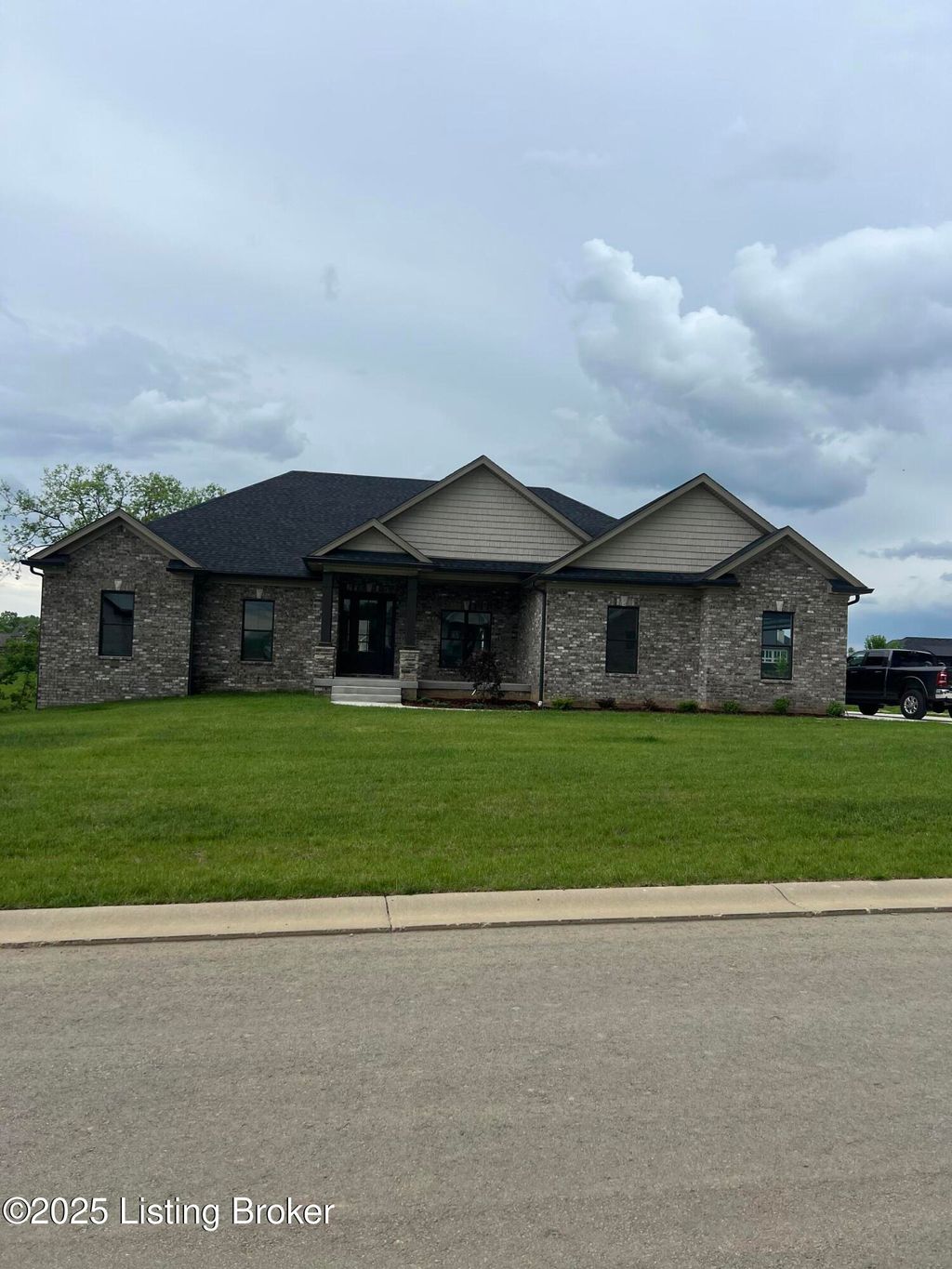 Photo of 119 Dalton Dr, Fisherville, KY 40023 (MLS # 1714374)