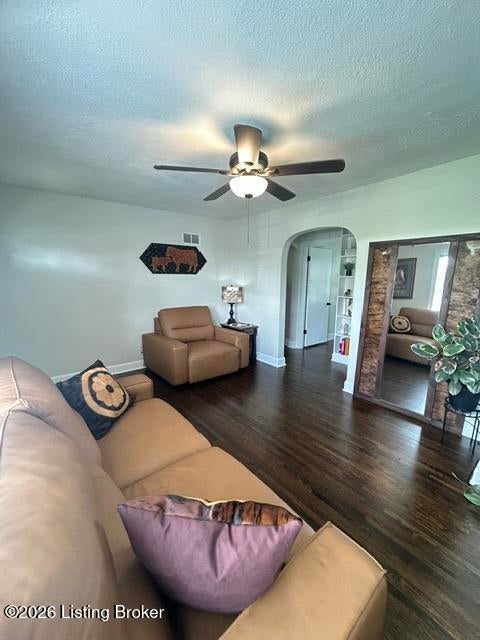 Photo of 3715 Carol Rd, Louisville, KY 40218 (MLS # 1723254)