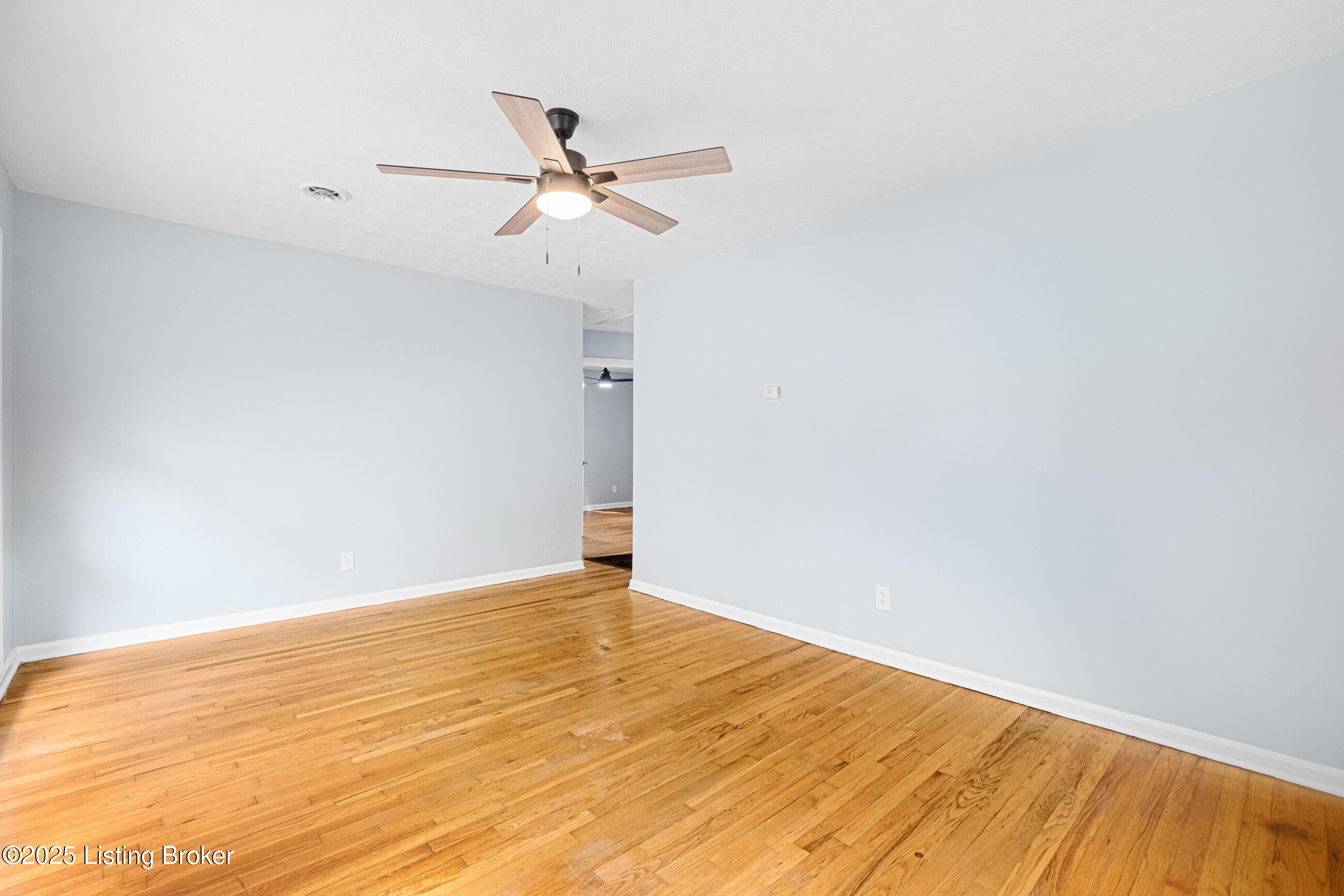 403 Village Dr, Elizabethtown, Pennsylvania image 6