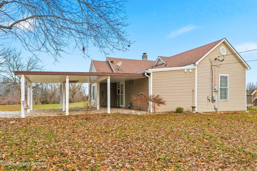 Photo of 3774 Haysville Rd, Brandenburg, KY 40108 (MLS # 1705056)