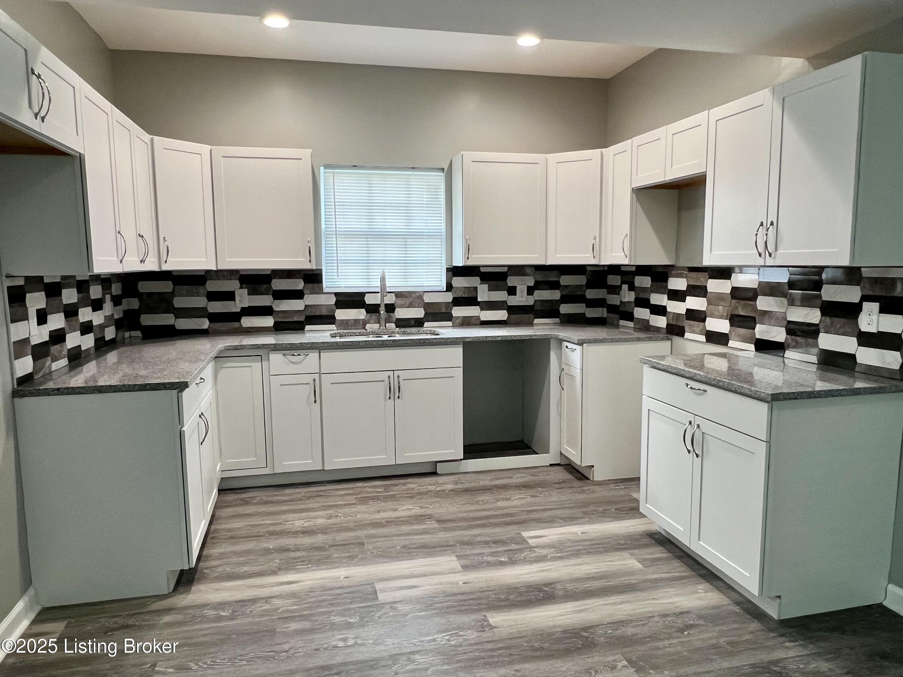 2223 Cedar St, Louisville, Kentucky image 9