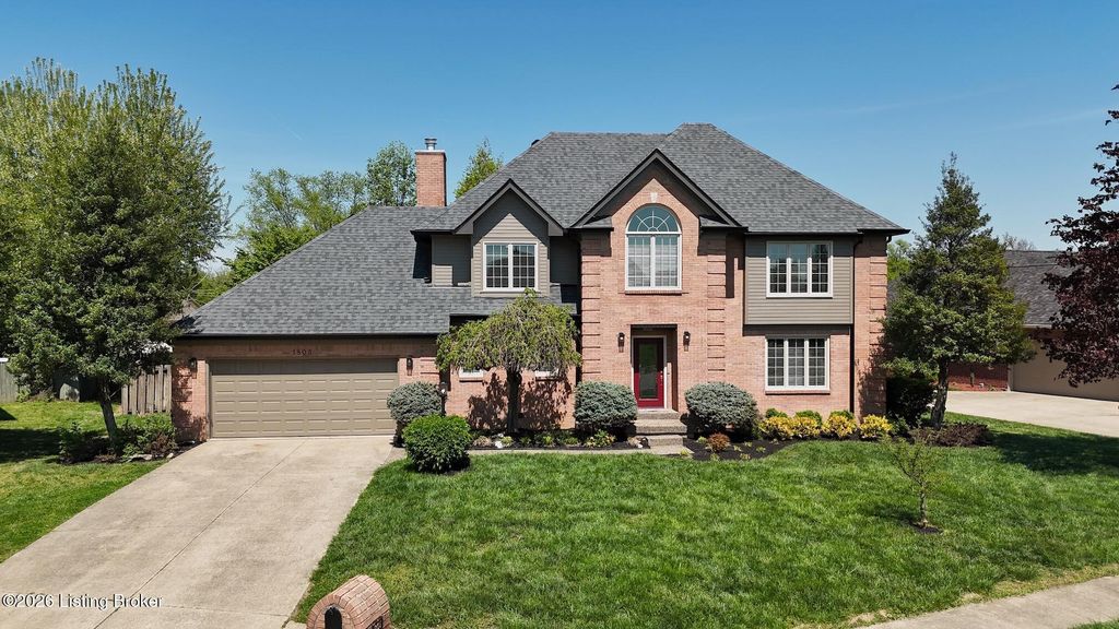 Photo of 1805 Marthas Ct, Jeffersonville, IN 47130 (MLS # 1714053)