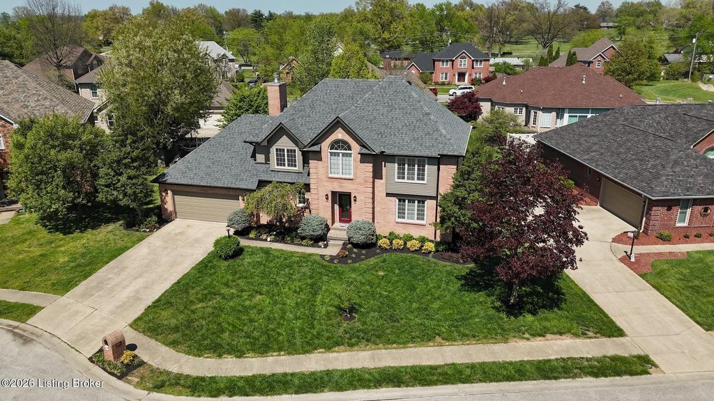 Photo of 1805 Marthas Ct, Jeffersonville, IN 47130 (MLS # 1714053)