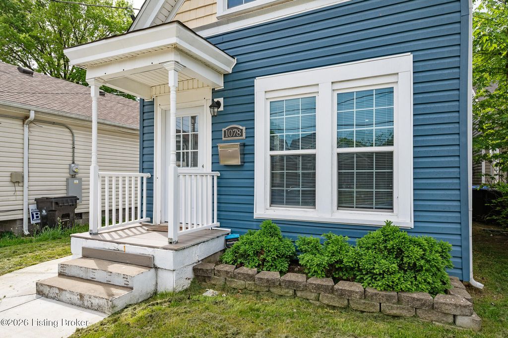 Photo of 1078 E Kentucky St, Louisville, KY 40204 (MLS # 1715184)