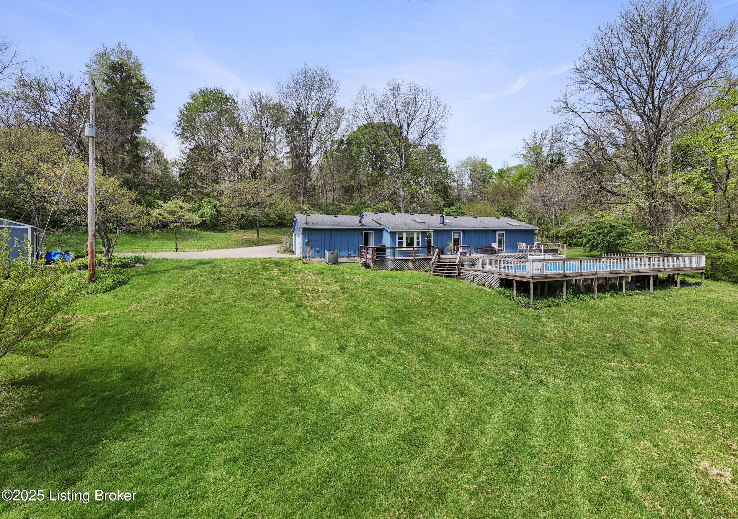5950 Old Lagrange Rd, Crestwood, Pennsylvania image 6