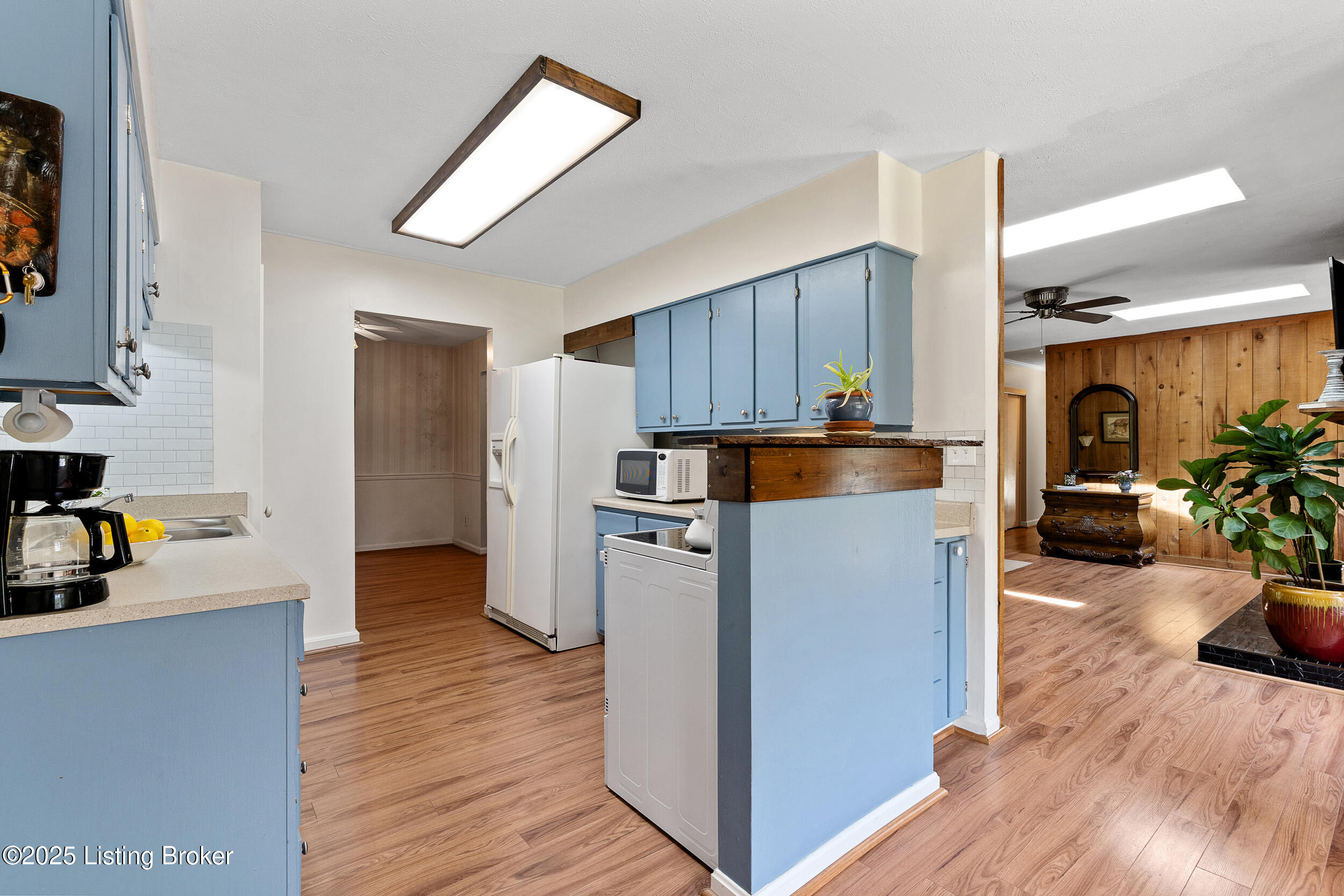 5950 Old Lagrange Rd, Crestwood, Pennsylvania image 23