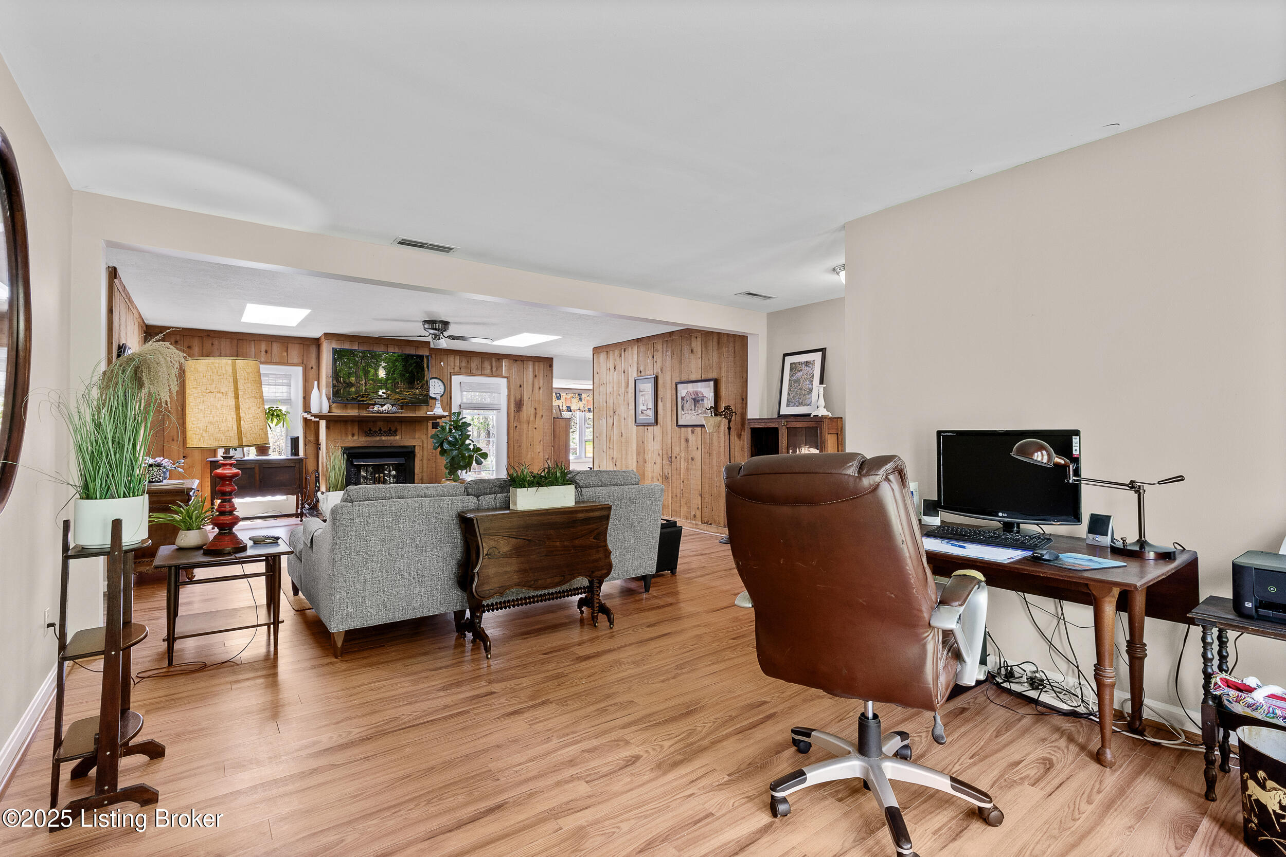 5950 Old Lagrange Rd, Crestwood, Pennsylvania image 18