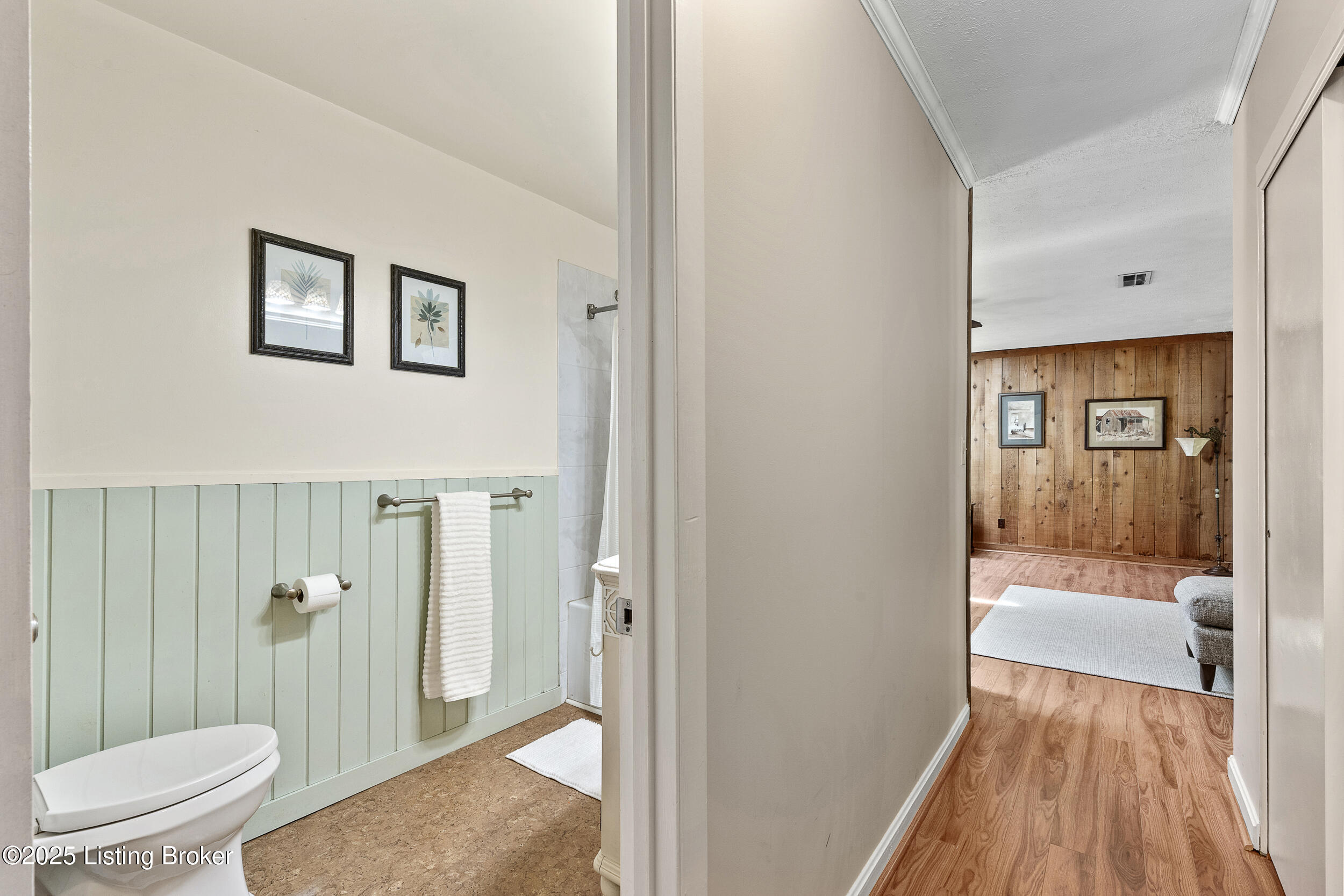 5950 Old Lagrange Rd, Crestwood, Pennsylvania image 30
