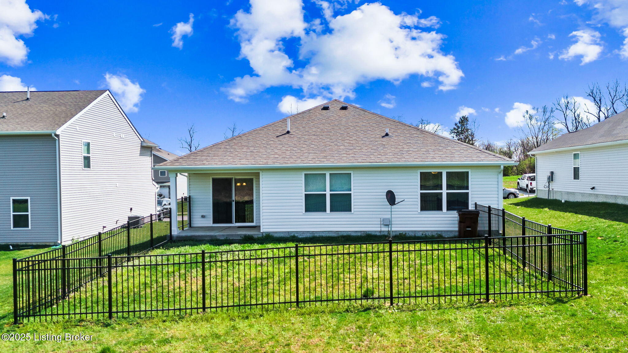 243 Zelcova Dr, Eminence, Kentucky image 4
