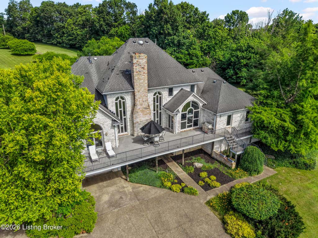 Photo of 510 Crenshaw Ln, Fisherville, KY 40023 (MLS # 1719844)