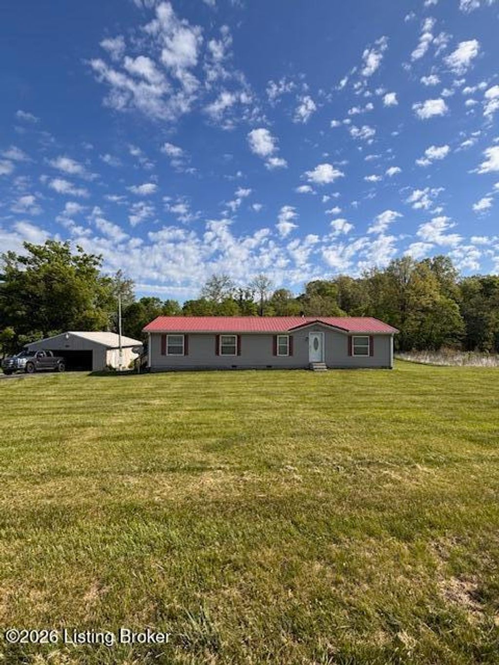 Photo of 1245 Viers Ln, Vine Grove, KY 40175 (MLS # 1715241)