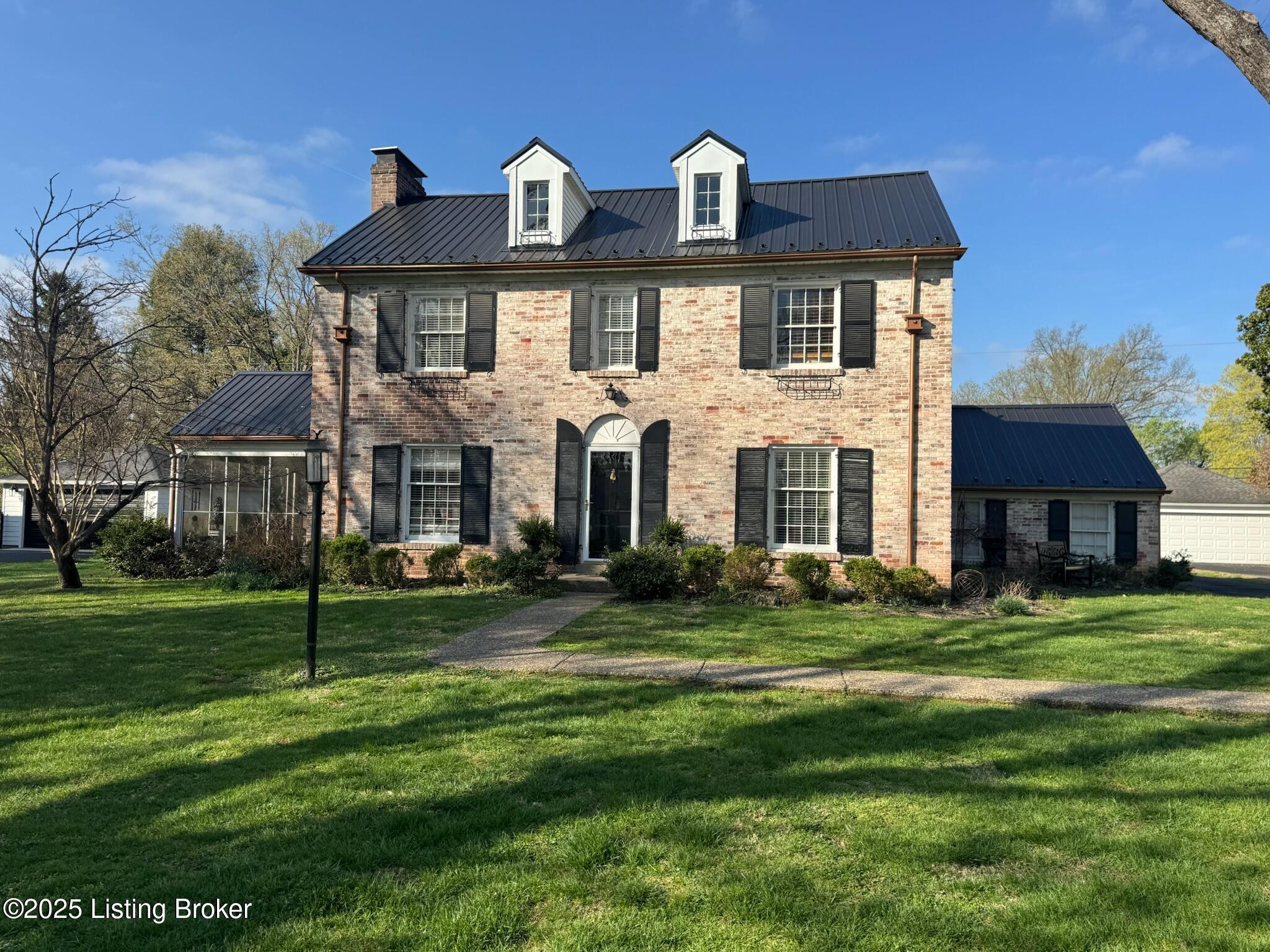 120 Blankenbaker Ln, Louisville, Kentucky image 1