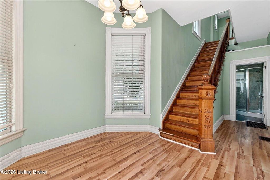 Photo of 227 E Ormsby Ave, Louisville, KY 40203 (MLS # 1714303)