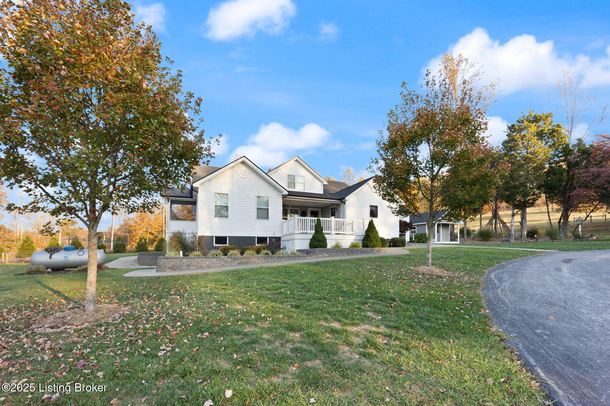 900 Sam Goodman Road Rd, Munfordville, Kentucky image 2