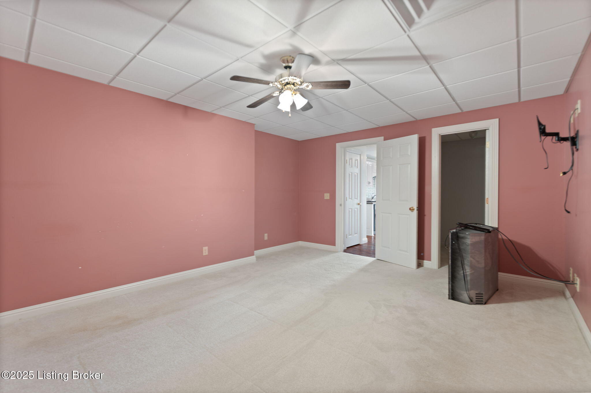 11464 Ky Hwy 259 N, Bee Spring, Kentucky image 40