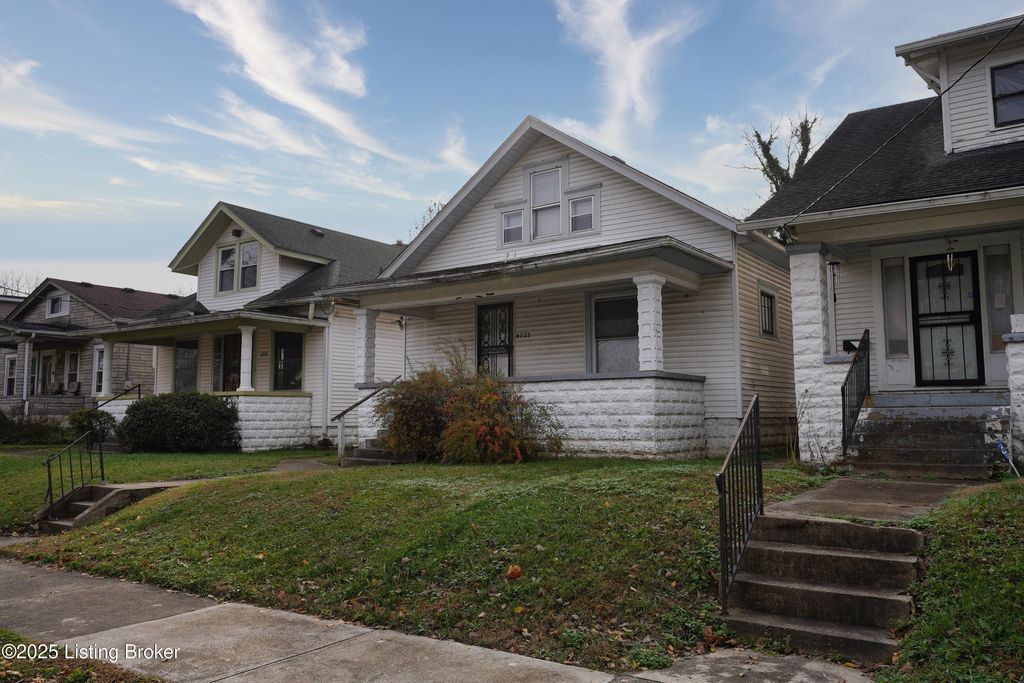 Photo of 4222 Vermont Ave, Louisville, KY 40211 (MLS # 1705939)