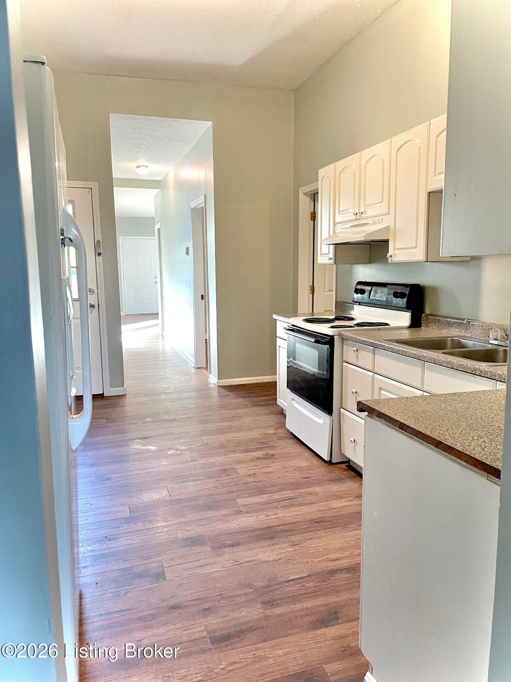 Photo of 2631 W Kentucky St, Louisville, KY 40211 (MLS # 1730227)