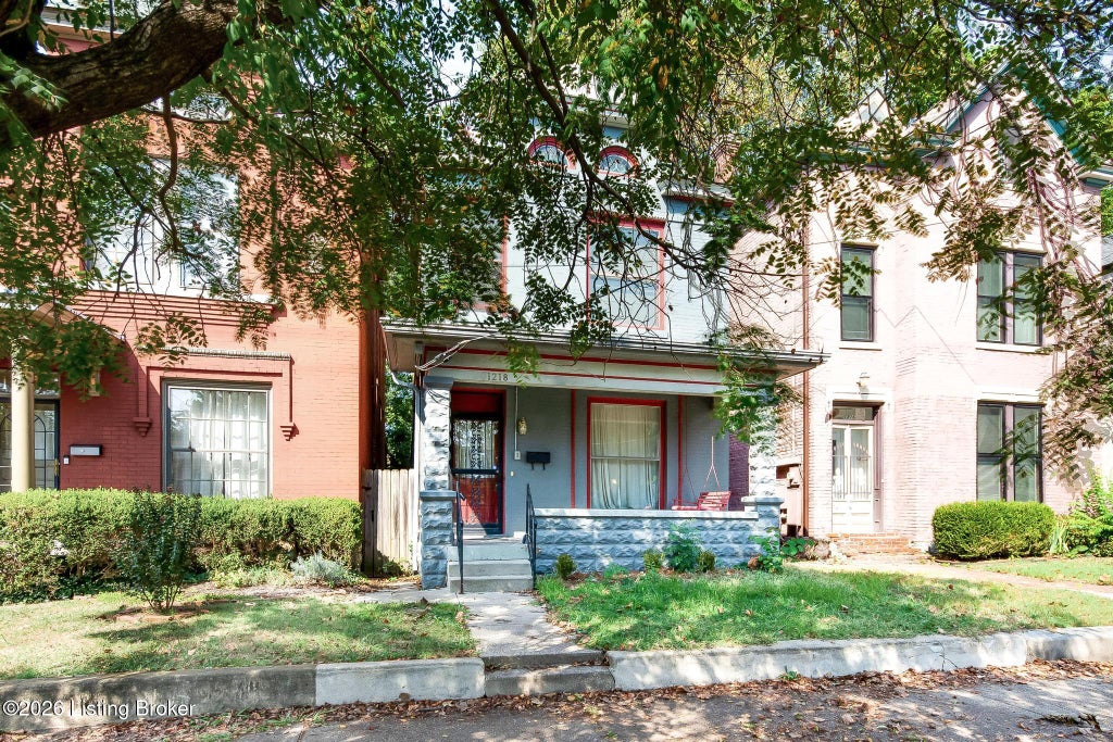 Photo of 1218 S Floyd St, Louisville, KY 40203 (MLS # 1729472)
