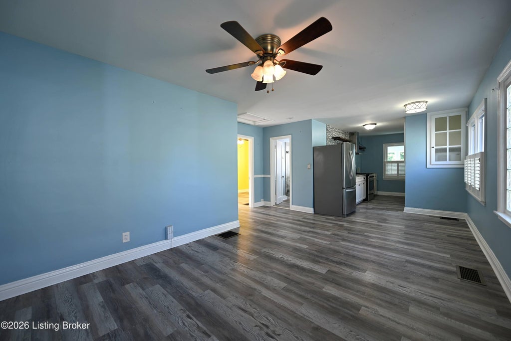 Photo of 1236 Milton St, Louisville, KY 40217 (MLS # 1732782)