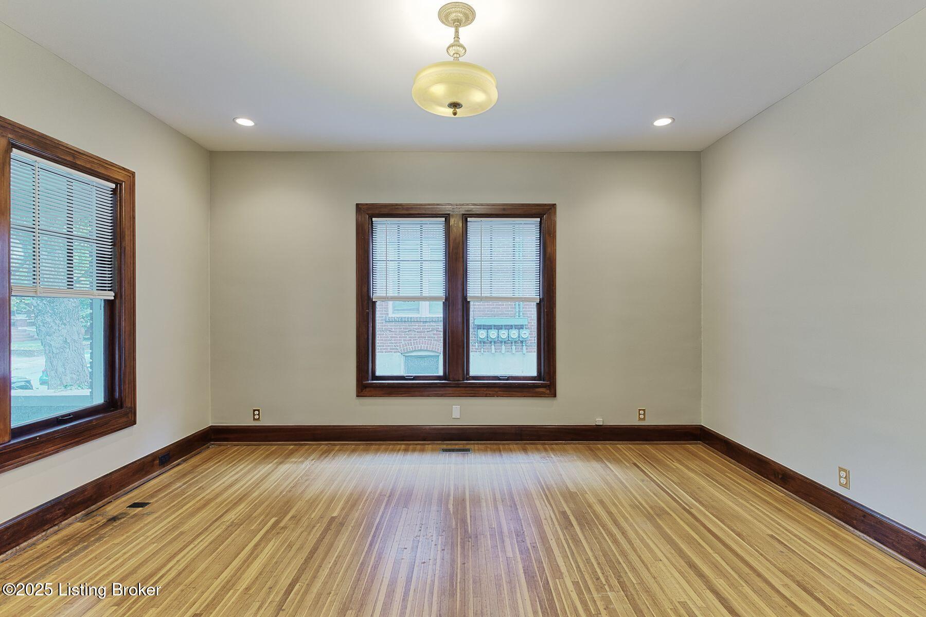 2123 Murray Ave, Louisville, Pennsylvania image 11