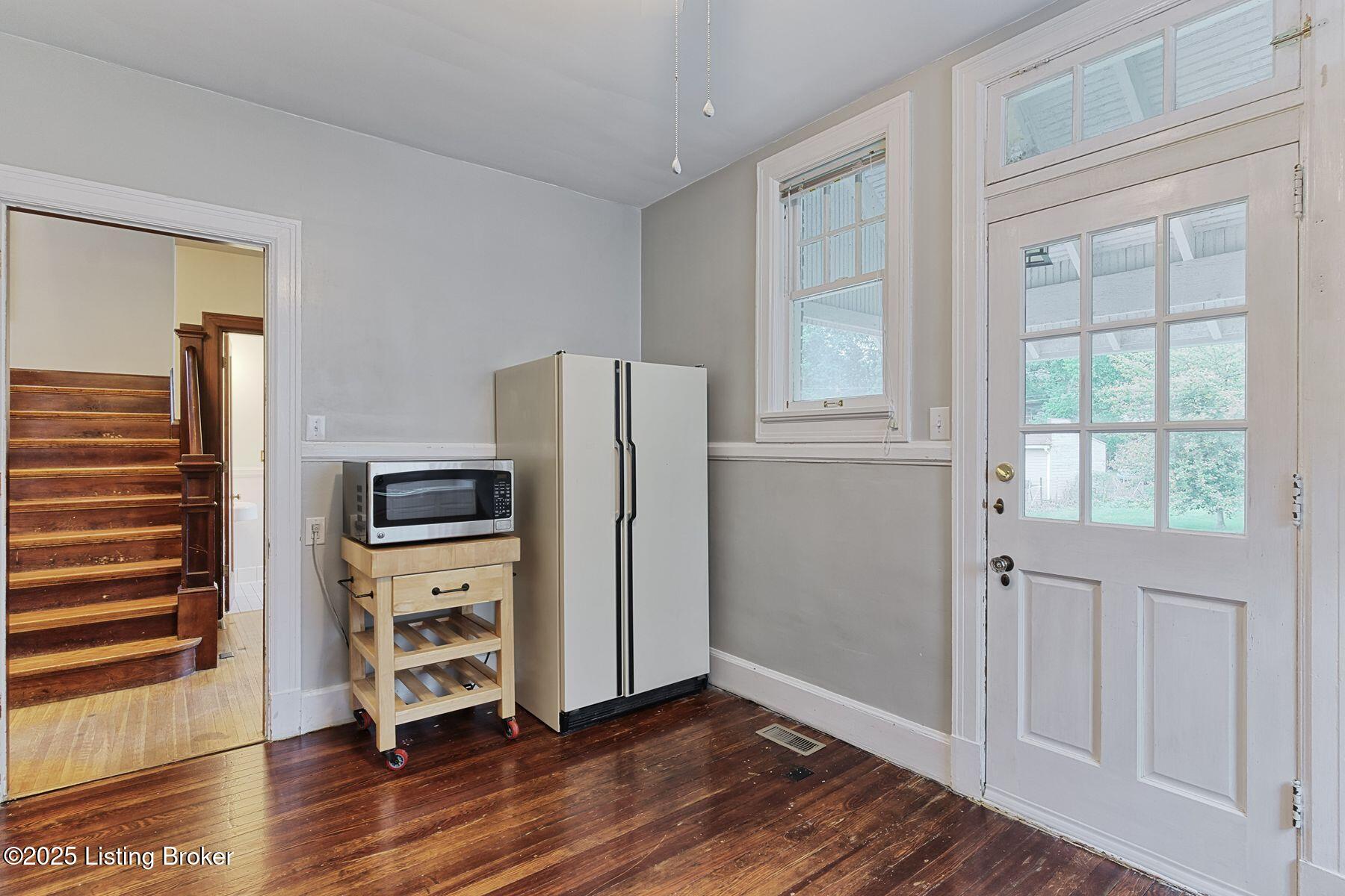 2123 Murray Ave, Louisville, Pennsylvania image 17