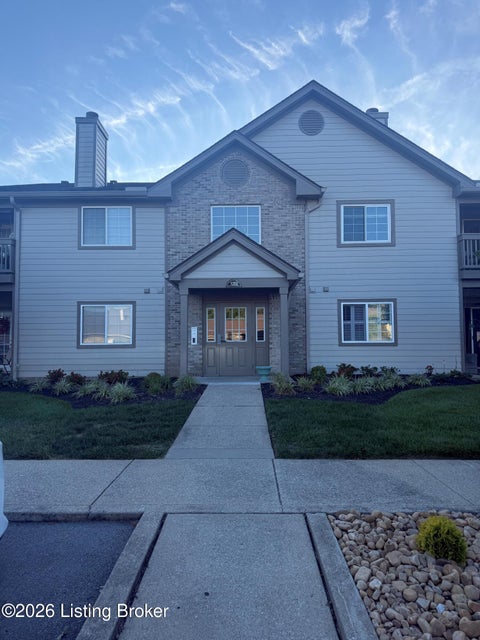 Condo For Sale - 1202 Pickings Pl #202<br/> Louisville, KY 40243