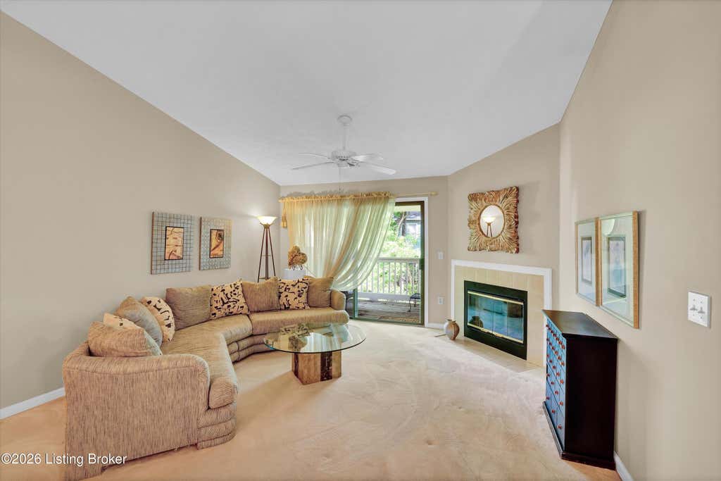 Photo of 430 Ethridge Ave #206, Louisville, KY 40223 (MLS # 1725554)