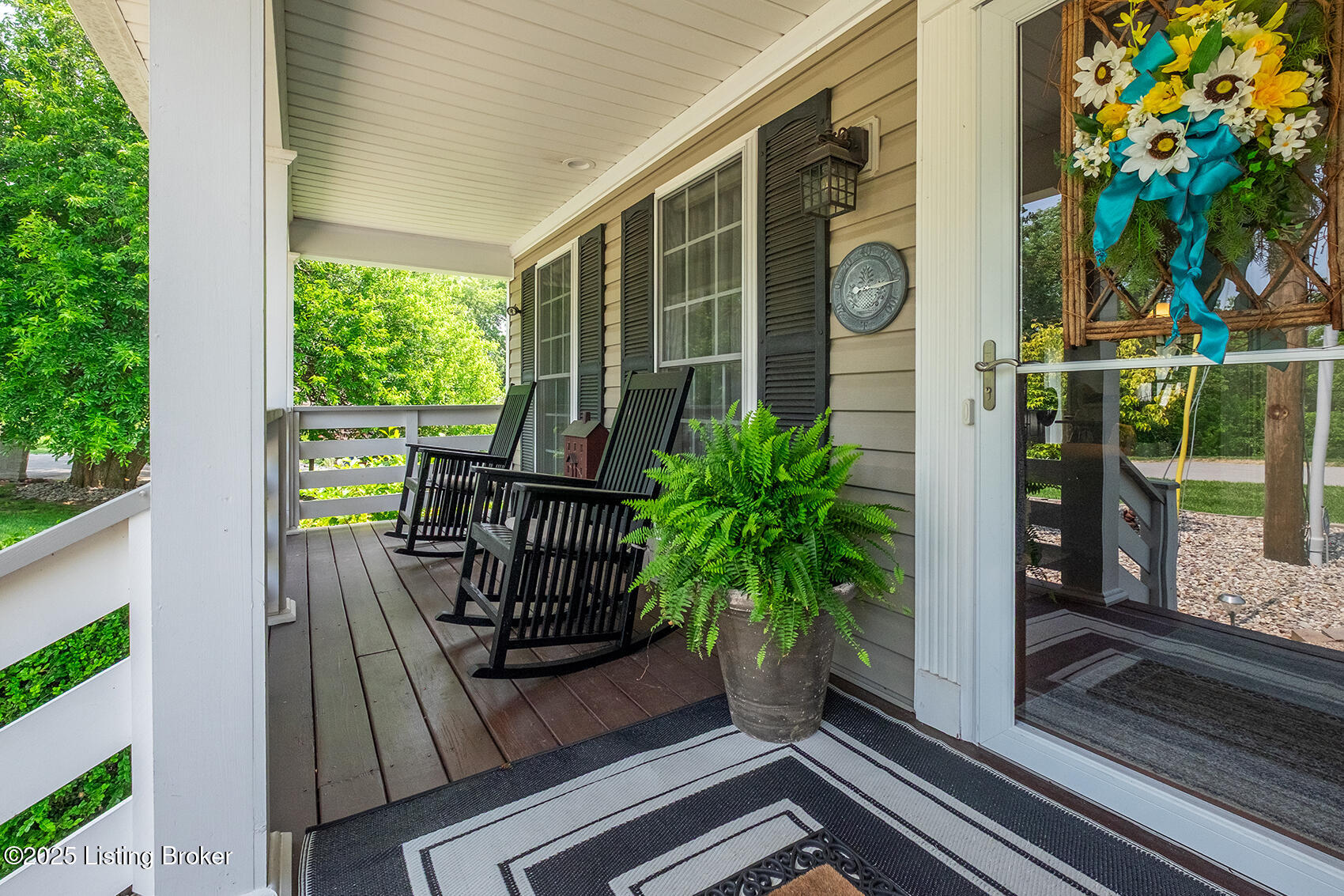 1408 Grandview Ct, La Grange, Pennsylvania image 4