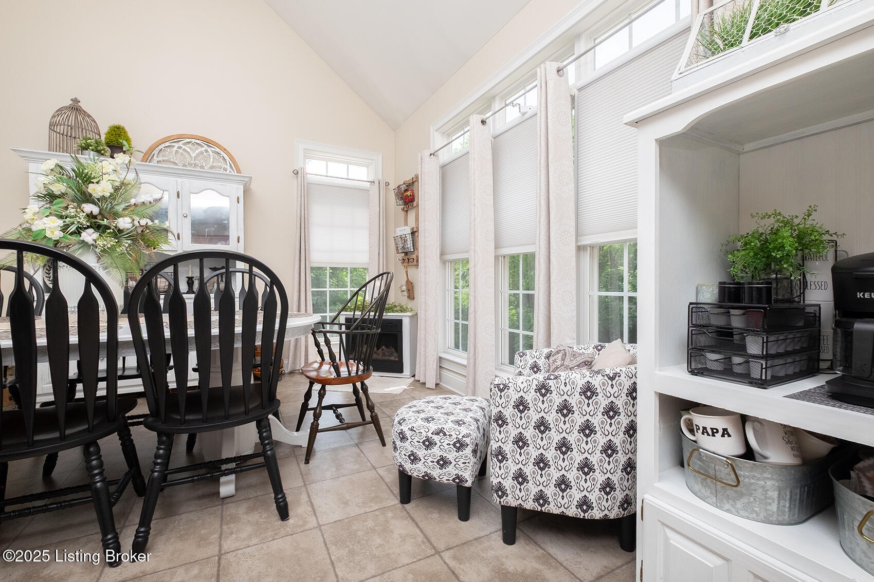 1408 Grandview Ct, La Grange, Pennsylvania image 19