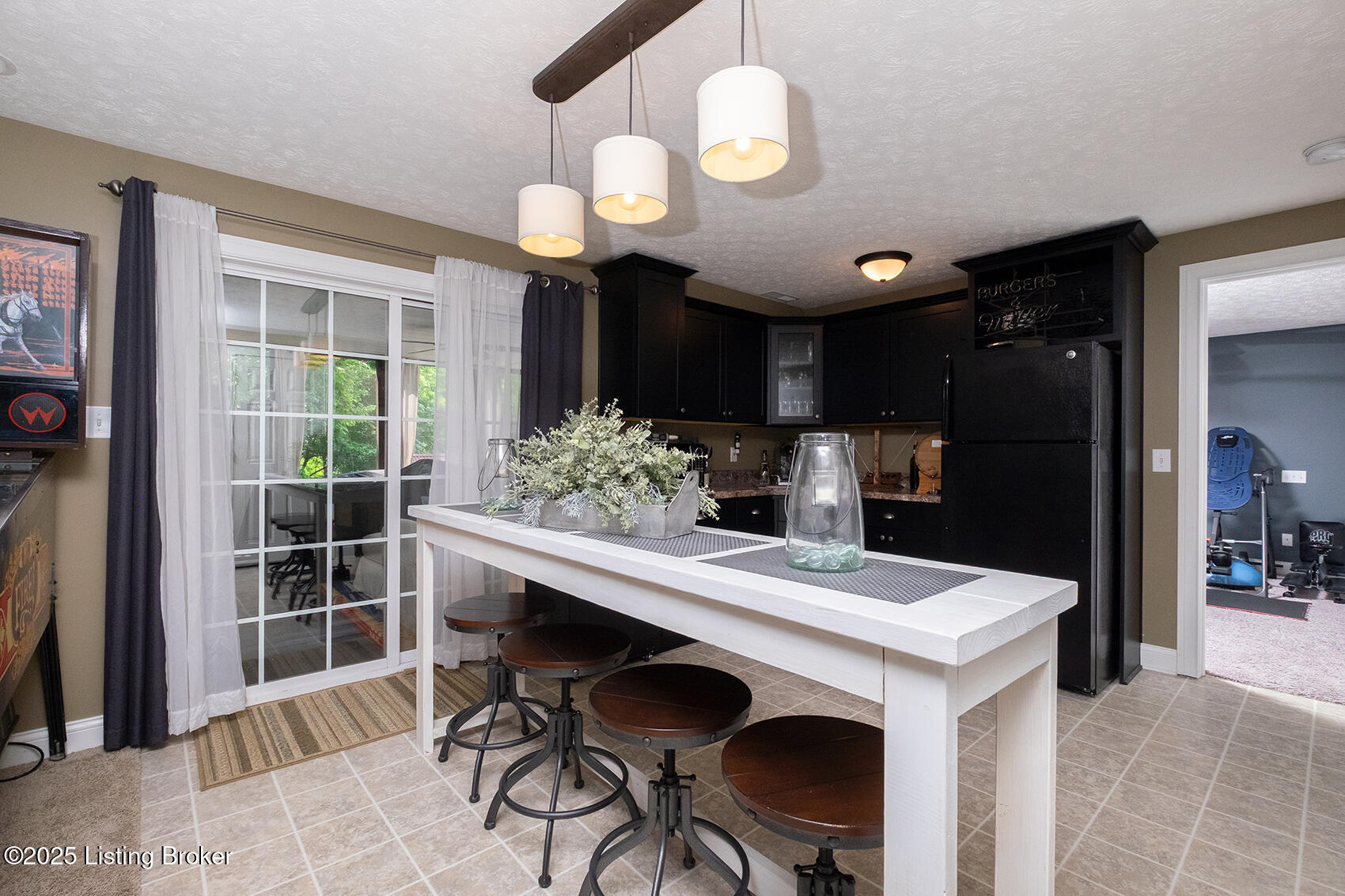 1408 Grandview Ct, La Grange, Pennsylvania image 36