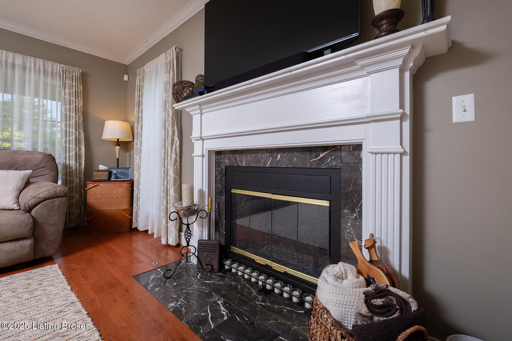 1408 Grandview Ct, La Grange, Pennsylvania image 7
