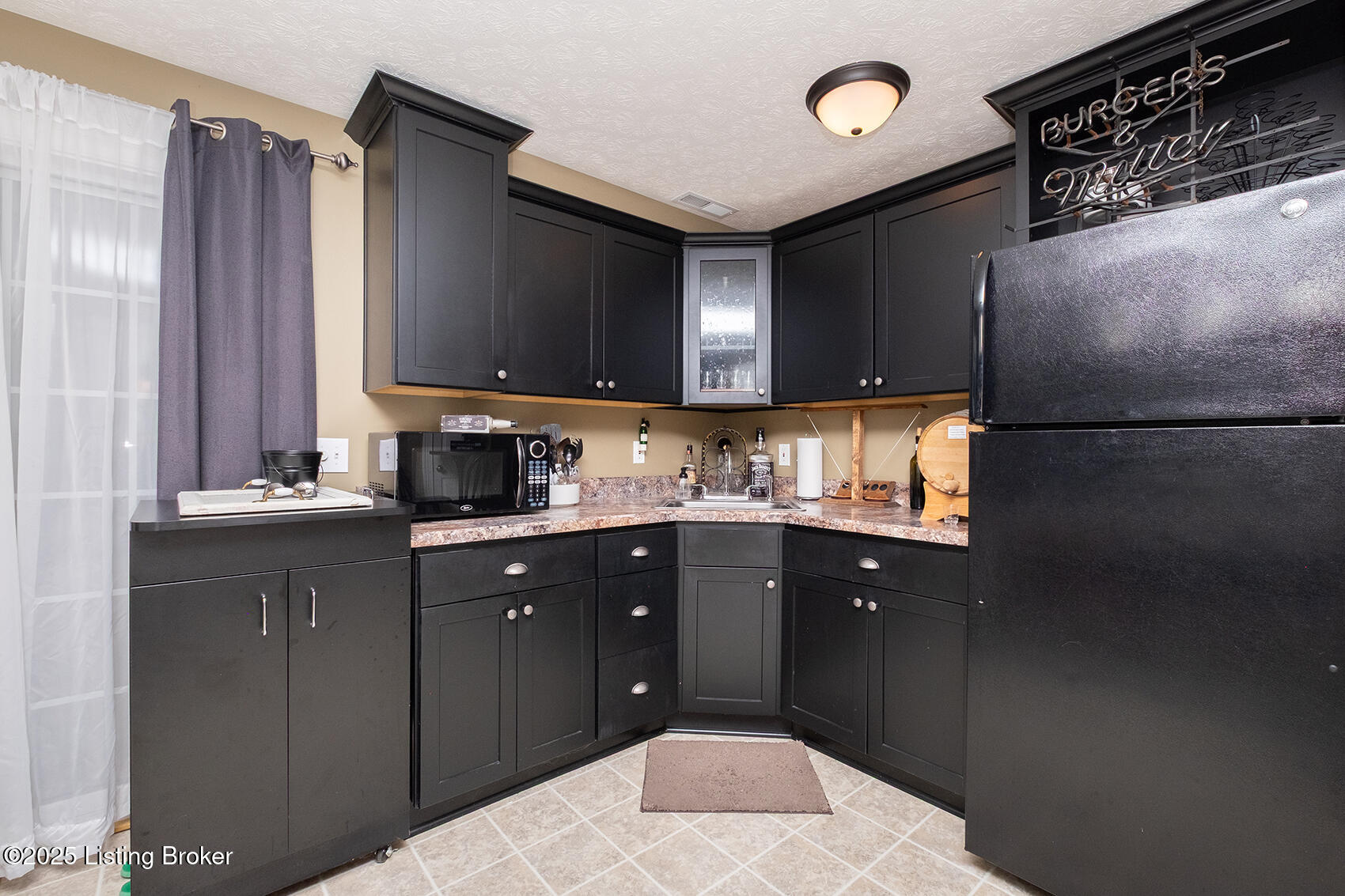 1408 Grandview Ct, La Grange, Pennsylvania image 40
