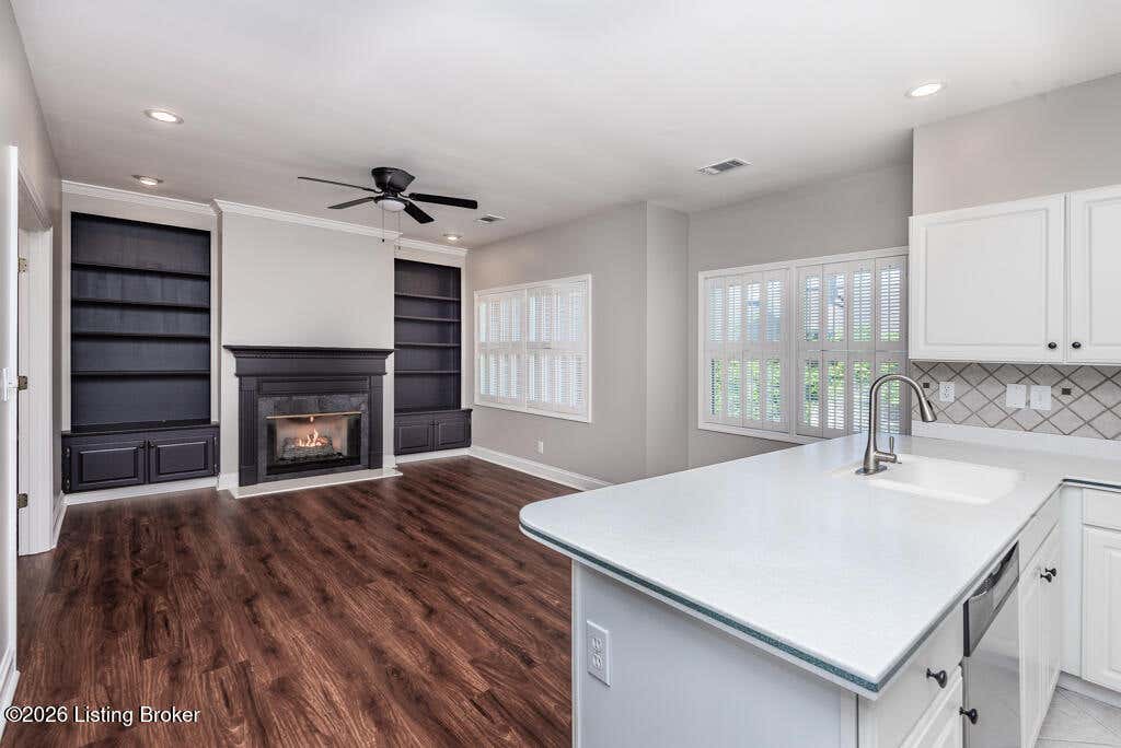 Photo of 3436 Hurstbourne Ridge Blvd, Louisville, KY 40299 (MLS # 1721820)