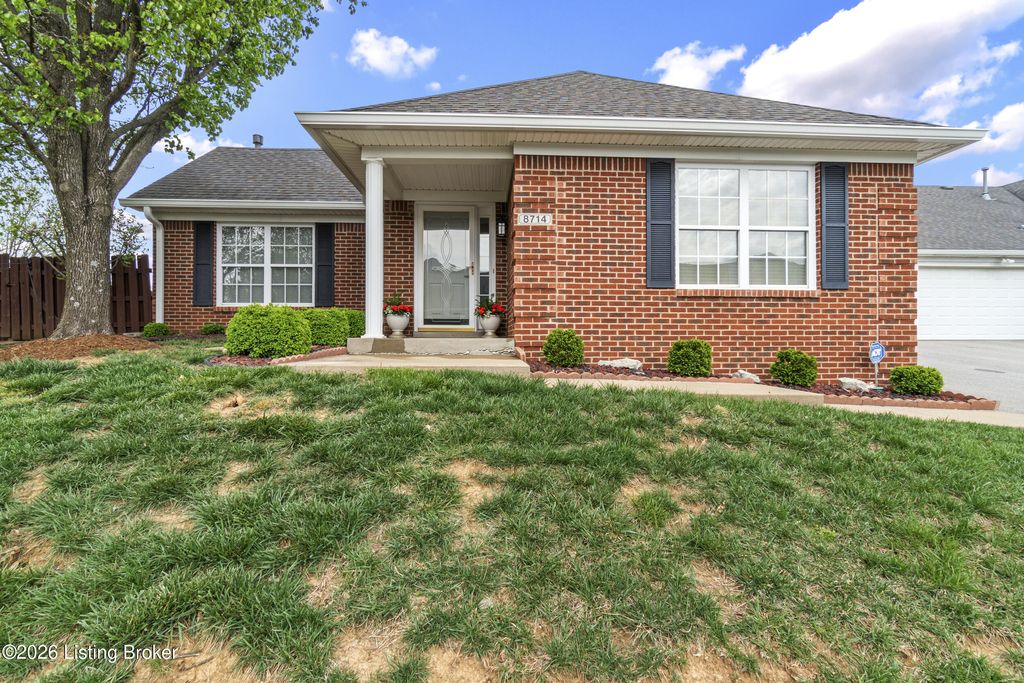 Photo of 8714 Broadwood Ct, Louisville, KY 40291 (MLS # 1713424)