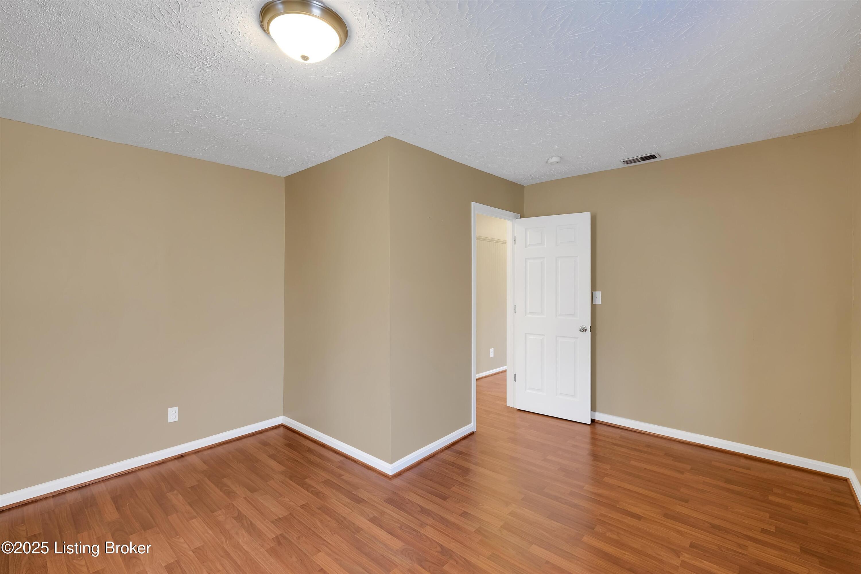 1817 Flat Rock Rd, Louisville, Kentucky image 22