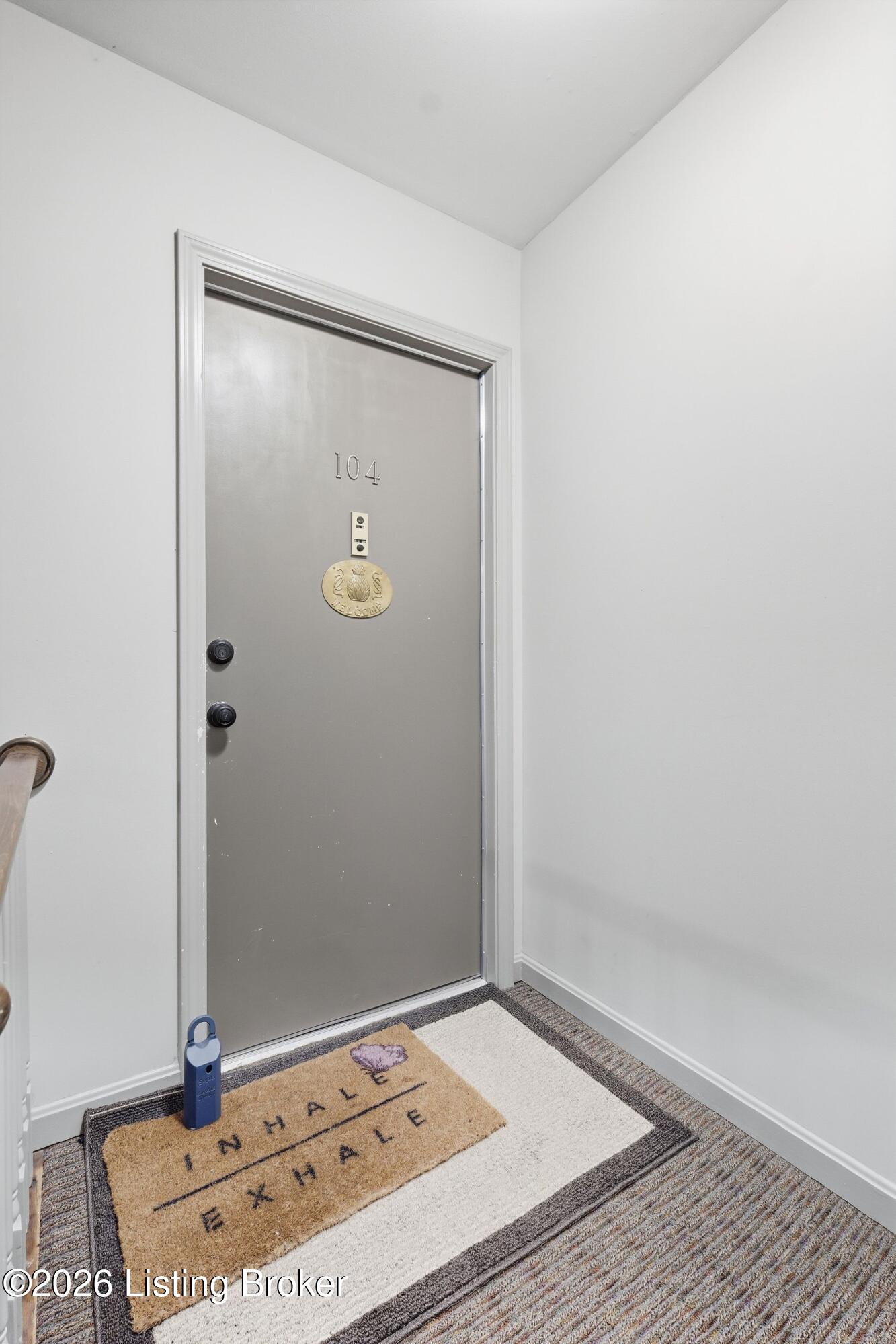 4708 Weybridge Gardens 104