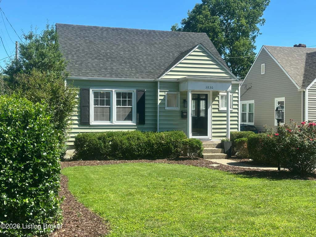 Photo of 3830 Massie Ave, Louisville, KY 40207 (MLS # 1719229)