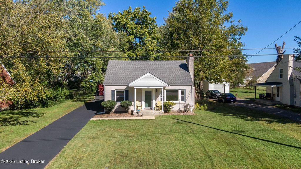 Photo of 4803 Westside Dr, Louisville, KY 40219 (MLS # 1701356)