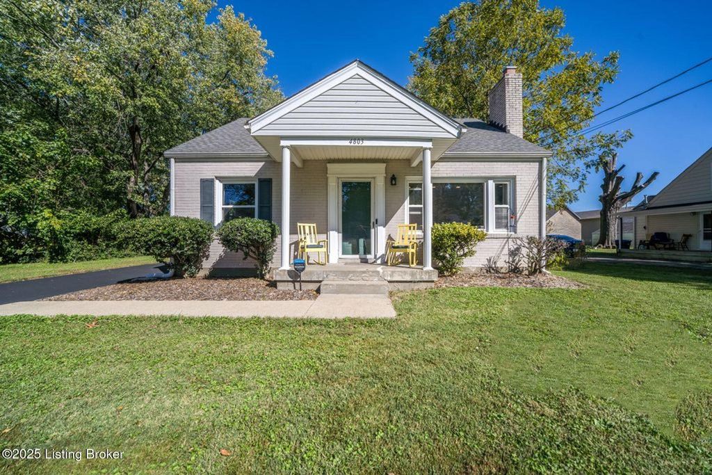 Photo of 4803 Westside Dr, Louisville, KY 40219 (MLS # 1701356)