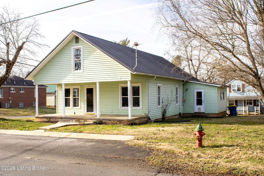 Photo of 101 Mammoth Cave St, Park City, KY 42160 (MLS # 1707721)