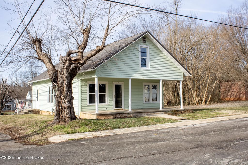 Photo of 101 Mammoth Cave St, Park City, KY 42160 (MLS # 1707721)