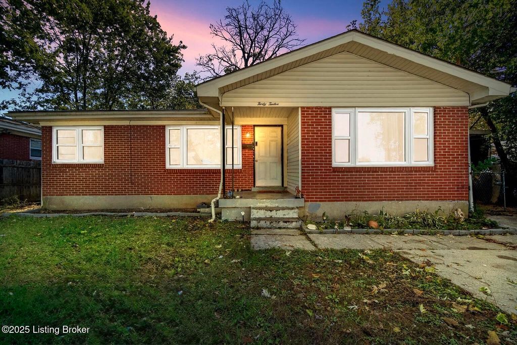 Photo of 4012 Retreat Rd, Louisville, KY 40219 (MLS # 1706913)