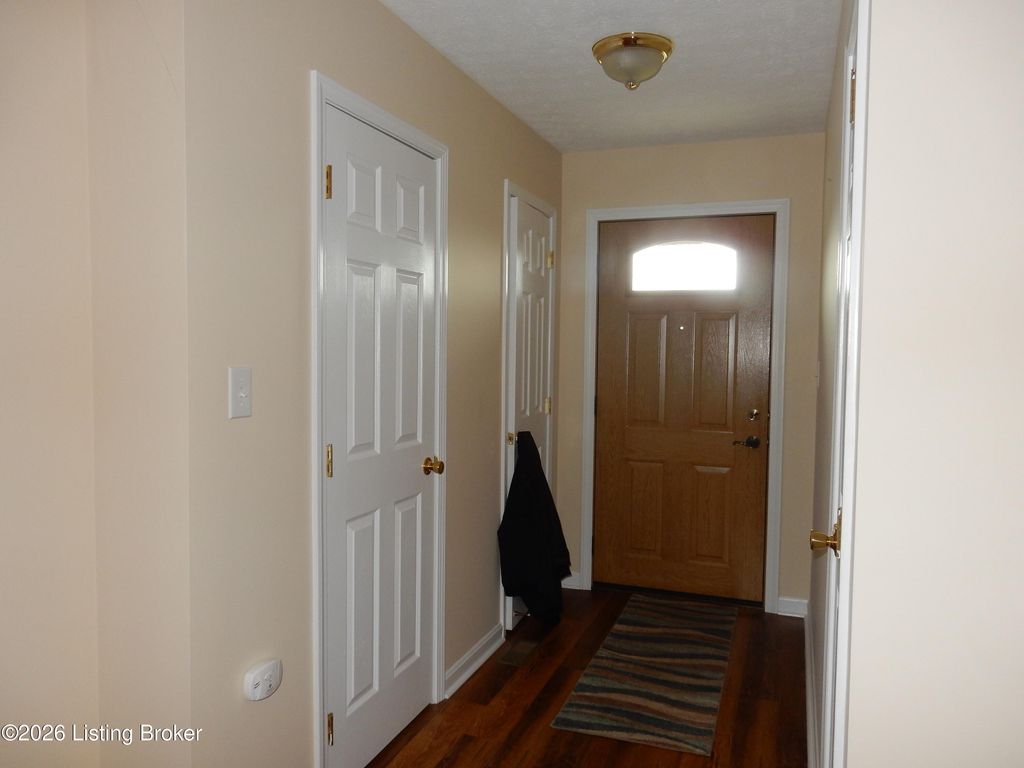 Photo of 268 Spencer Ln, Mt Washington, KY 40047 (MLS # 1709670)