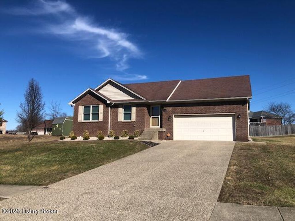 Photo of 268 Spencer Ln, Mt Washington, KY 40047 (MLS # 1709670)