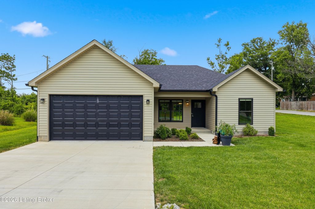 Photo of 200 Evergreen Dr, Lawrenceburg, KY 40342 (MLS # 1720542)
