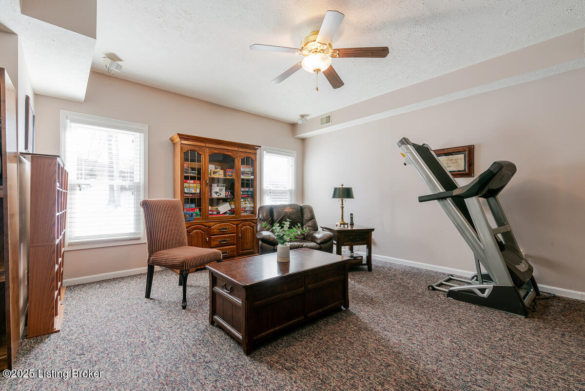 4509 Saratoga Woods Dr, Louisville, Kentucky image 34