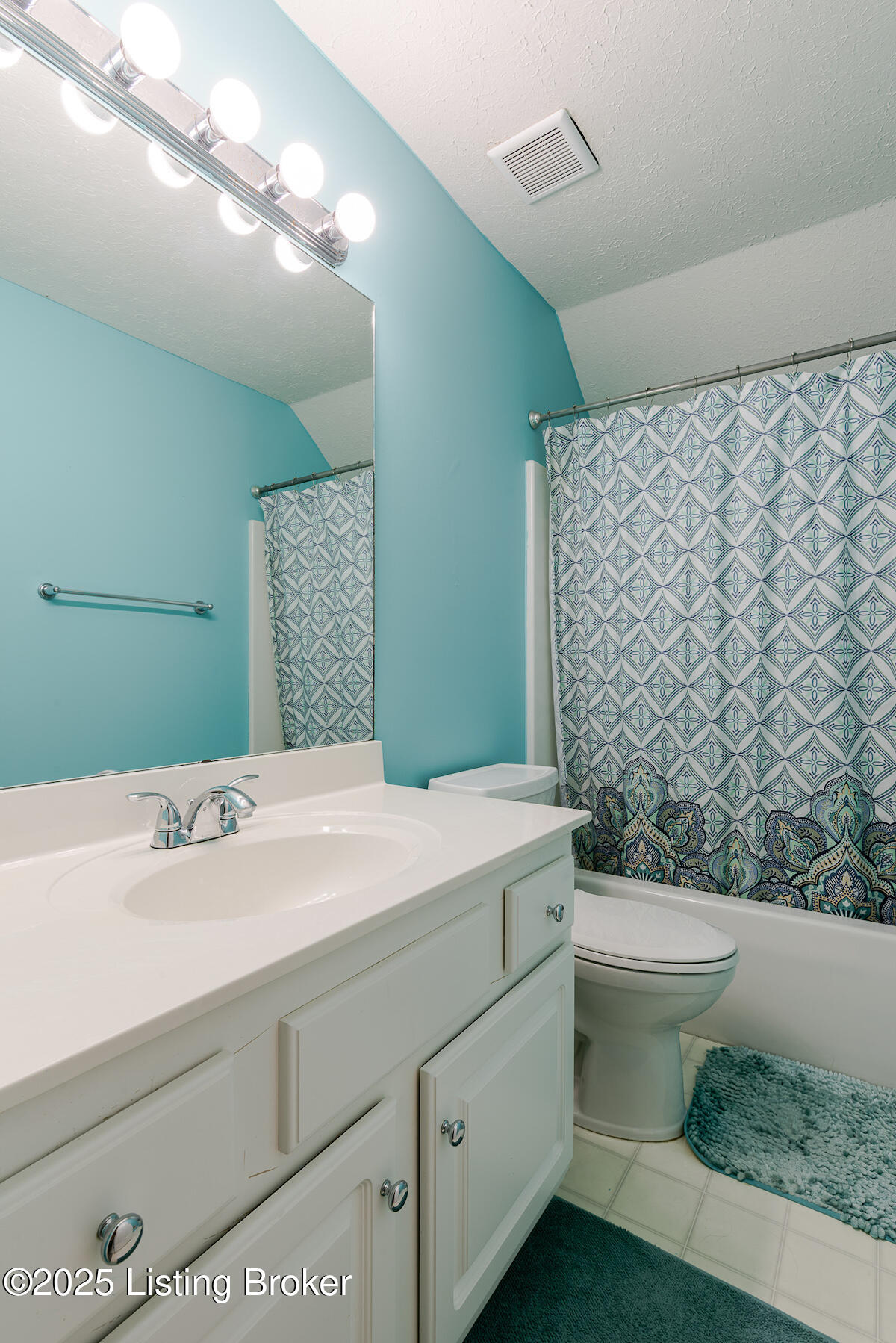 4509 Saratoga Woods Dr, Louisville, Kentucky image 31