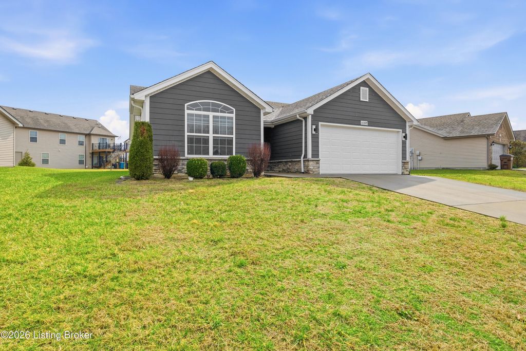 Photo of 11207 Pebble Trace, Louisville, KY 40229 (MLS # 1710603)